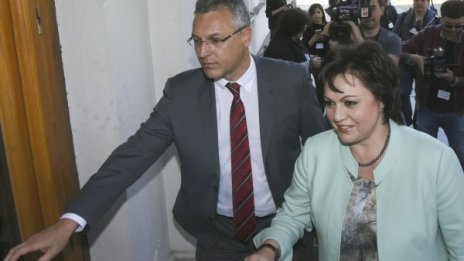 Оставката на Жаблянов: Произвол или демокрацията?