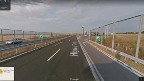 Начало на пътна лента? Или грешен пътен знак на АМ "Тракия"?
