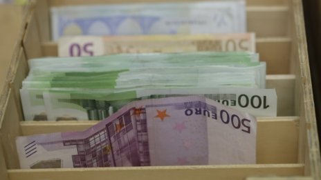 Интернет-булка от Исперих измъкна ?25 000  от чужденец