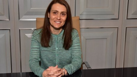 Гинка Върбакова взима ЧЕЗ, но връща паркинги на Пазарджик