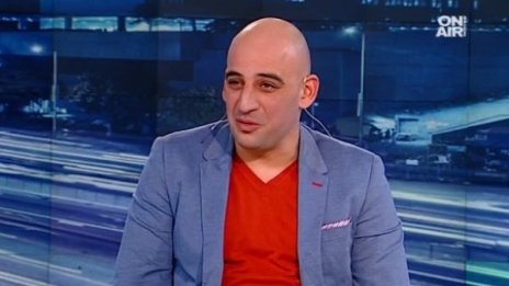 "Пътуващо читалище" - родолюбие и съхраняване на българищината