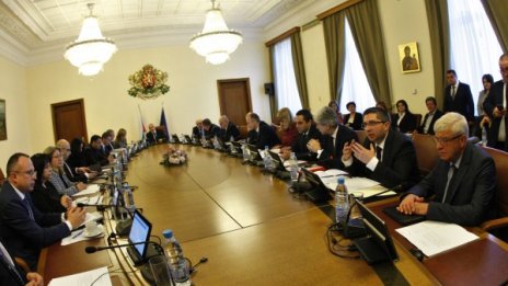 Падне ли правителството – рухва политическият баланс?