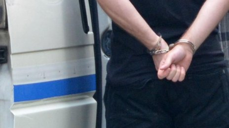 Задържаха извършителите на грабеж в застрахователна компания