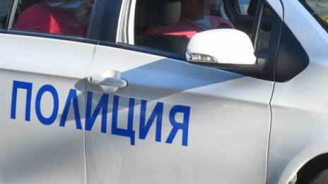 Поредният психар в действие: Уби баба с юмруци, самоуби се с жици!
