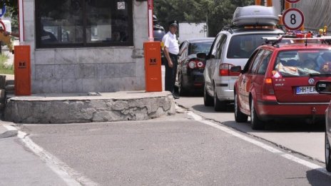 По Великден: 93 000 румънци яли у нас яйца и козунаци
