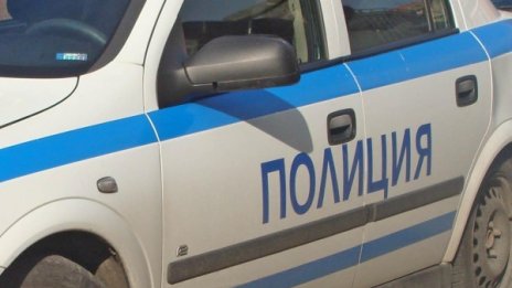 Маскирани ограбиха бензиностанция край Шумен