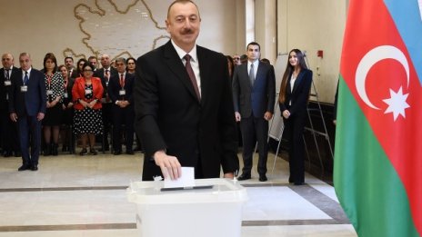 С 86%: Алиев печели четвърти мандат в Азербайджан