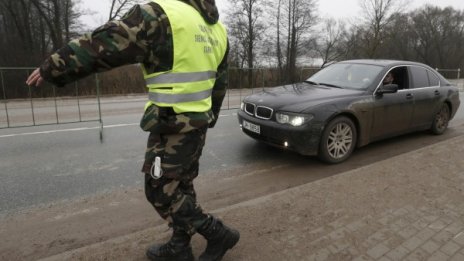 Естонски министър хвърли оставка – карал пиян