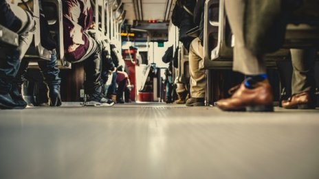 По линията Бургас-Камено: Автобус се запали в движение