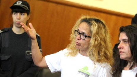 Иванчева за Ваклин в СРС: Поставили сме го на колене! Да плати!