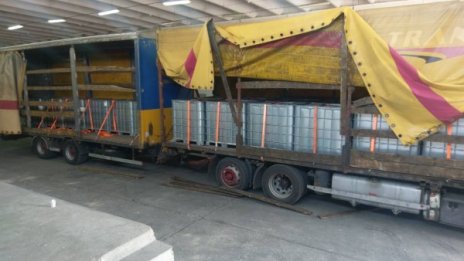 Митничари спипаха 18 000 л спирт на "Кулата"