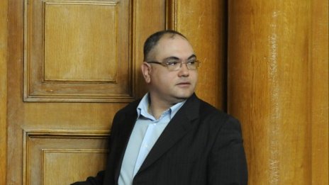 Заради Владо Кузов &ndash; оставки на ключови фигури в ДПС