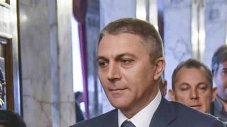 Ахмед баир &ndash; Антонов рид: ДПС и ОП на нож заради смяната на имената