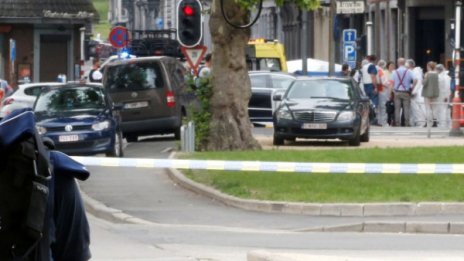 Кола се вряза в колоездачи в Белгия, 19 са ранени