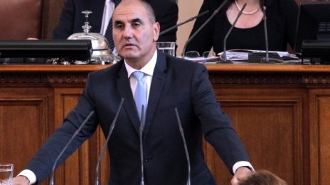 ГЕРБ: Вотът – във вторник, но хората искат пълен мандат!