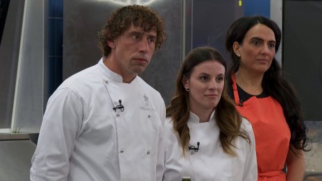Няма гъзария в Hell&rsquo;s Kitchen: Пиленцето от Монако е тотал щета зад печката