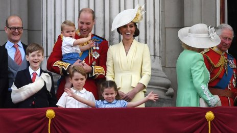 Принц Луи на 8 г., много прилича на брат си Джордж