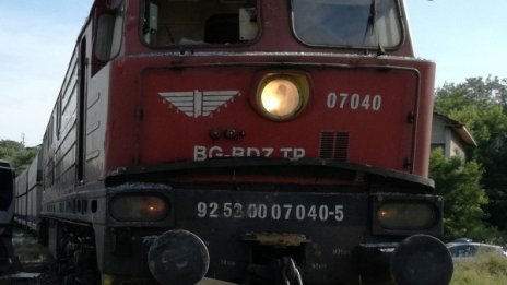 Товарен влак прегази жена на гара "Усойка"