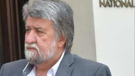 Вежди Рашидов се похвали: Помага на болно момиче