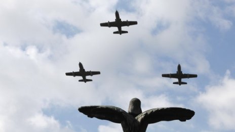 За пореден път военен самолет се разби в Румъния