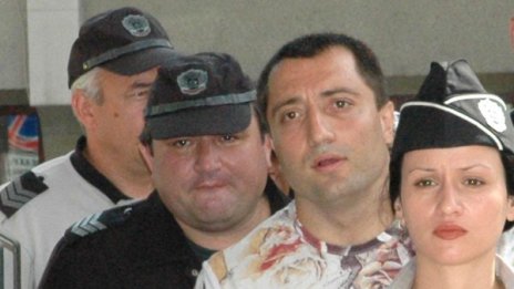Общинар – в бандата на Митьо Очите, издирват го!