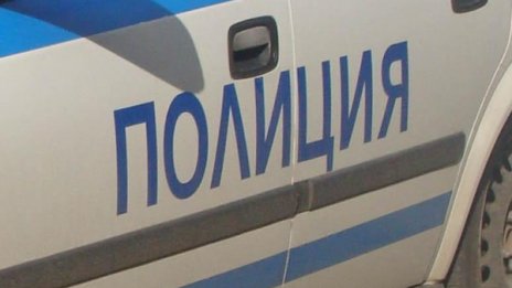 Пиян мъж нападна с метален стол друг в Новозагорско