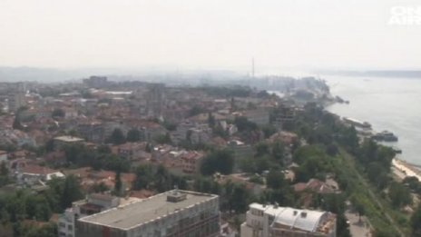 Задушлива миризма в Русе, подадени са много сигнали