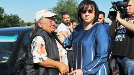 Пробите дойдоха – чума няма, обяви Нинова и поиска оставки