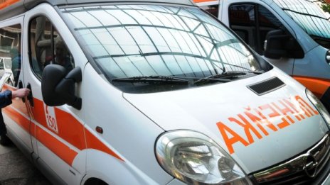 Кола на заден блъсна фатално жена в Монтанско