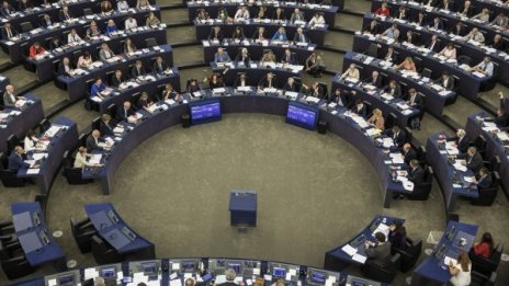 Юнкер предлага охрана за евроизборите