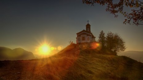 Чудесата на Кръста: Незрящи виждат красота, сакати поемат по пътя си!