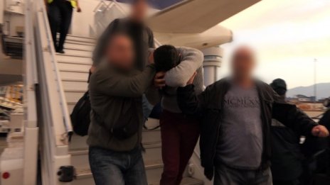 Страх, заради Северин: Близките му не показват носа си навън!