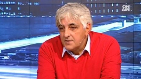 Църковните неразбории - заради политическа игра 
