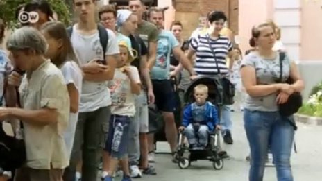 Бедни в Русия: Когато не можеш да чакаш държавата – търсиш църквата