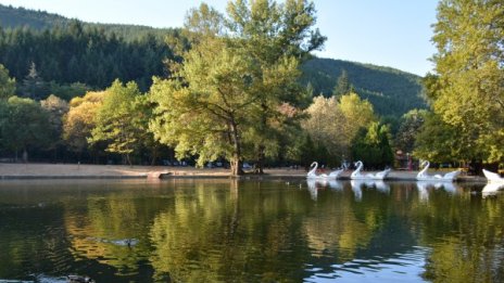 Есенното слънце и утре ще грее, на места до 27°C