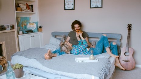 Пица, чипс, люто... Ккакво да избягвате според зодията?