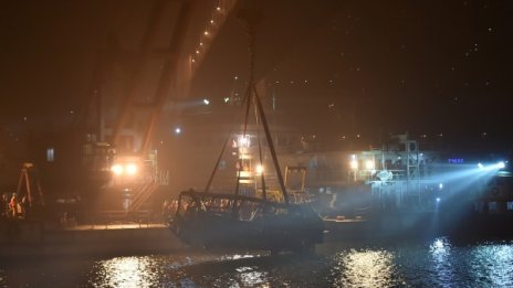 Жена в истерия причини смъртта на 15 души в Китай