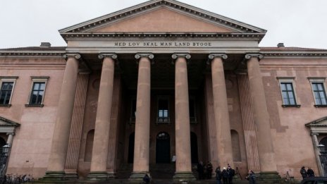 Датчанка източи $17 млн. от социални проекти!?