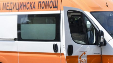 11 души на преглед след ПТП-то с бус в Кърджали 
