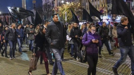 Протестът на майките – до приемане оставката на Симеонов