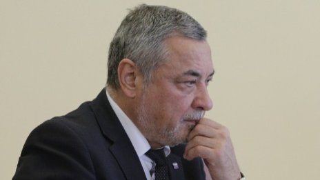Не е обсъждано, но се очаква човек от НФСБ да поеме поста вицепремиер