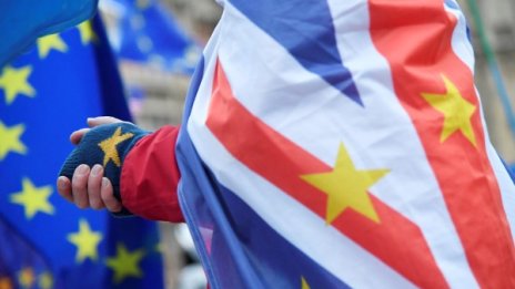 Brexit: Документите за развод готови, на ред е парламентът