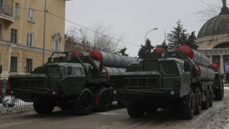 Русия разполага нов дивизион С-400 в Крим