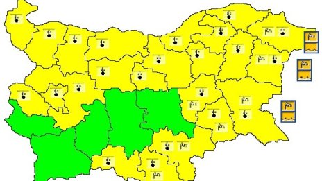 Студ и сняг над страната, температури до минус 5 ° 