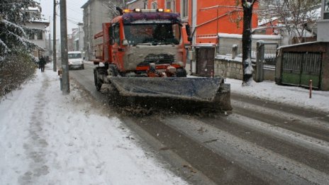 В Монтана най-много сняг, в Ахтопол &ndash; здрав дъжд