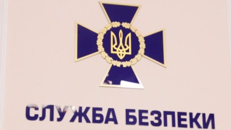 Украйна спира руснаците от 16 до 60 г. на границата