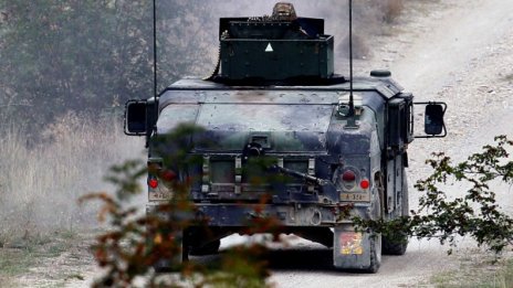 Кораб с оръжие за армията на Косово пътува към Албания