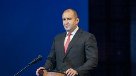 Радев към доброволците: Успехът - да направиш нещо за другите!