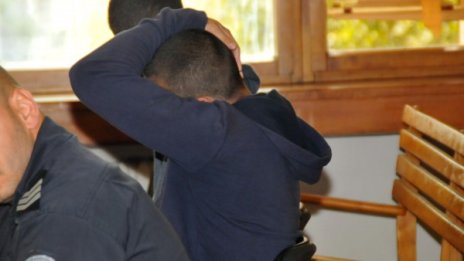 27–годишна кримка обрал къщата на Валери Симеонов