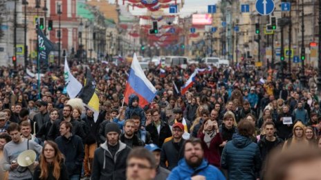 Трябва ли руската опозиция да се бори за Русия-та на Путин? 